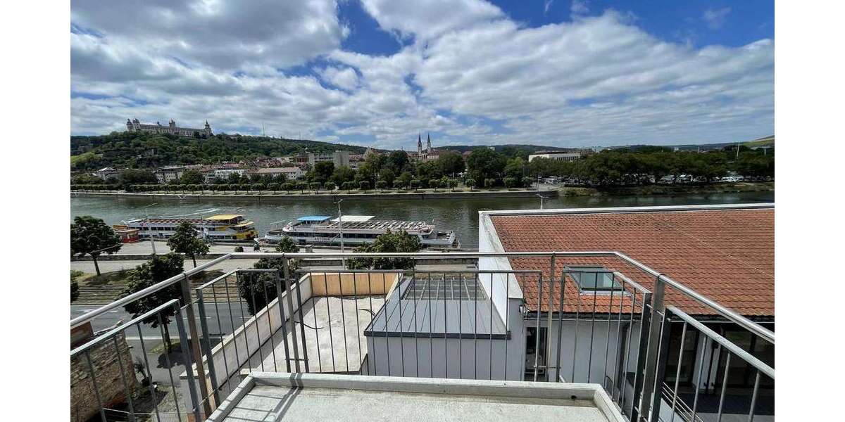 Etagenwohnung Würzburg Altstadt - 3 Zimmer, 112 m&sup2;, 1.650&euro; | Angebot:26885336