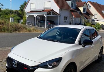 Mazda 2 34.000 km 16.600 &euro; Würzburg 97286