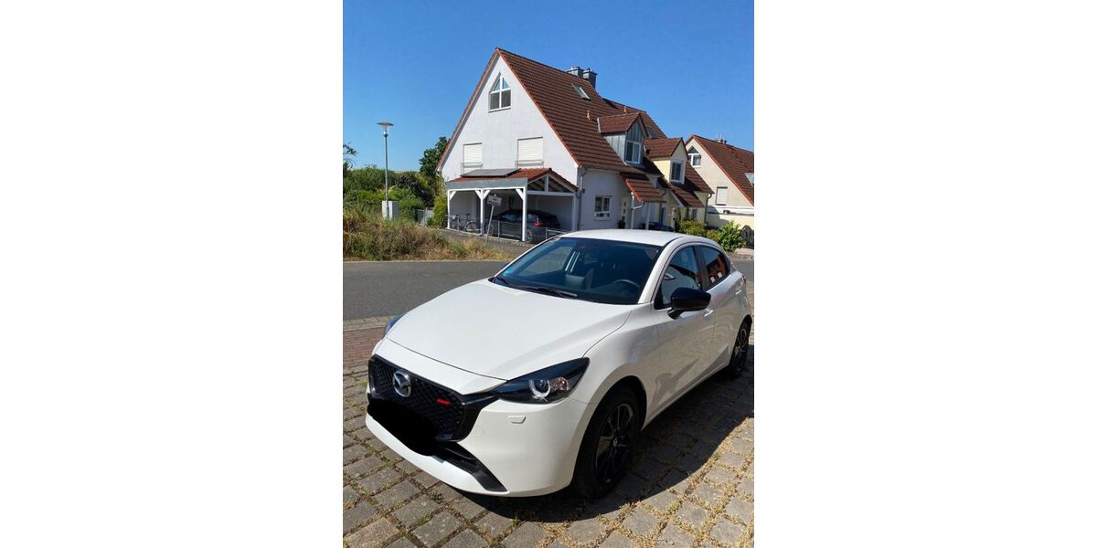 Mazda 2 34.000 km 16.600 &euro; Würzburg 97286