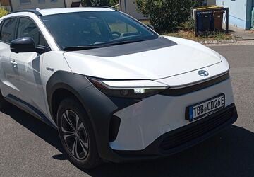 Toyota bZ4X 7.070 km 31.500 &euro; Tauberbischofsheim 97941