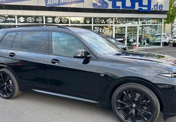 BMW X7 18.000 km 107.000 &euro; Würzburg 97076