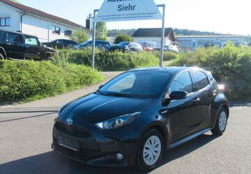 Toyota Yaris 81.000 km 17.990 &euro; Tauberbischofsheim 97941