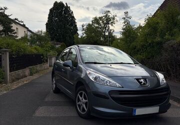 Peugeot 207 105.652 km 2.750 &euro; Veitshöchheim 97209