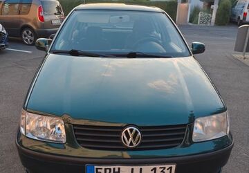 VW Polo 136.346 km 990 &euro; Würzburg 97076