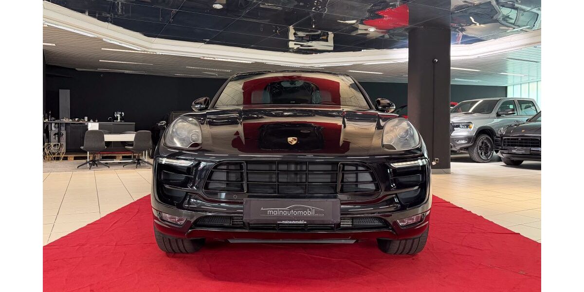 Porsche Macan 148.000 km 32.495 &euro; Würzburg 97070