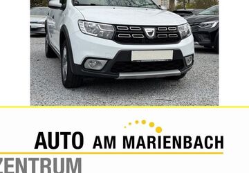 Dacia Sandero 61.200 km 10.990 &euro; Grafenrheinfeld 97506