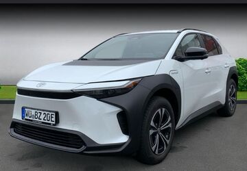 Toyota bZ4X 9.000 km 33.990 &euro; Würzburg 97076