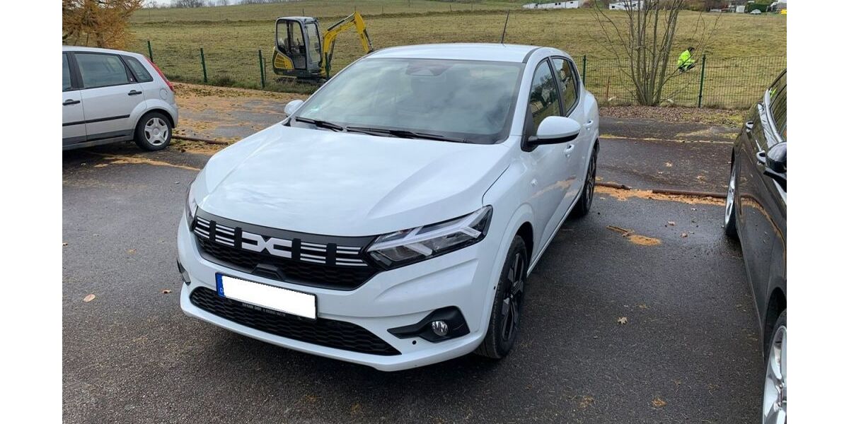 Dacia Sandero 2.000 km 16.290 &euro; Grafenrheinfeld 97506