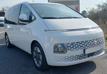 Hyundai STARIA 59.950 km 36.850 &euro; Grafenrheinfeld 97506