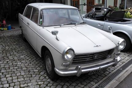 Peugeot 404 125.000 km 7.100 &euro; Kitzingen 97318