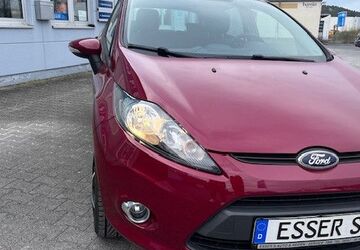 Ford Fiesta 133.176 km 5.200 &euro; Tauberbischofsheim 97941