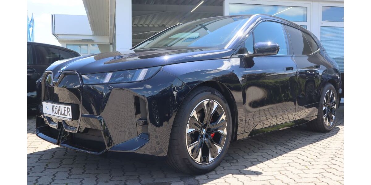 BMW iX 1.025 km 84.990 &euro; Karlstadt 97753