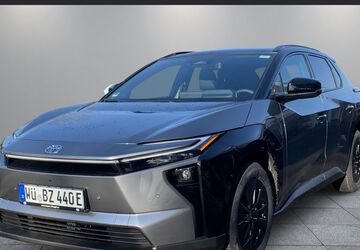 Toyota bZ4X 12.500 km 51.890 &euro; Würzburg 97076