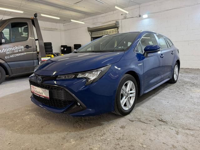 Toyota Corolla 90.400 km 16.990 &euro; Würzburg 97074