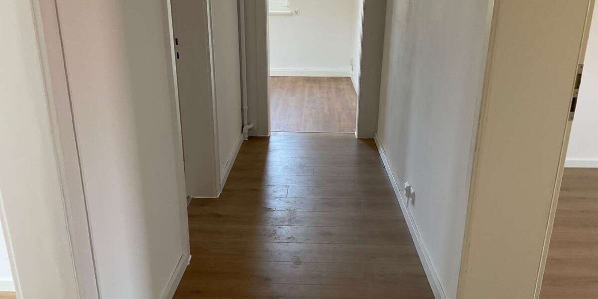 Etagenwohnung Ochsenfurt - 3 Zimmer, 60 m&sup2;, 515&euro; | Angebot:27108617