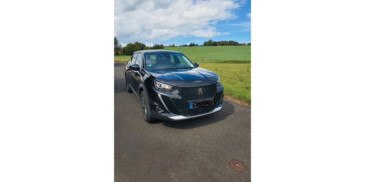 Peugeot e-2008 41.000 km 18.100 &euro; Karbach 97842
