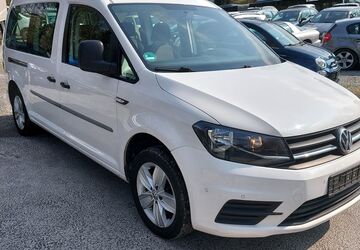 VW Caddy 221.000 km 10.999 &euro; Würzburg 97082