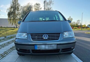 VW Sharan 220.000 km 5.999 &euro; Giebelstadt 97232