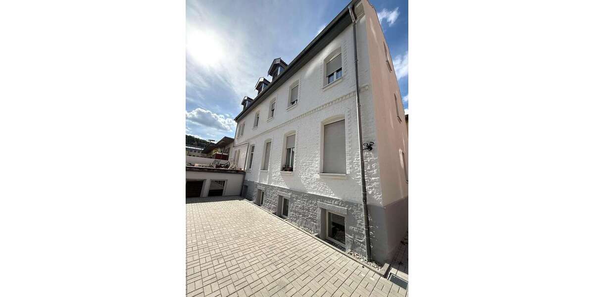 Etagenwohnung Würzburg Sanderau - 3 Zimmer, 75 m&sup2;, 1.500&euro; | Angebot:26552018
