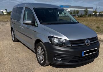 VW Caddy 199.000 km 8.500 &euro; Schwanfeld 97523