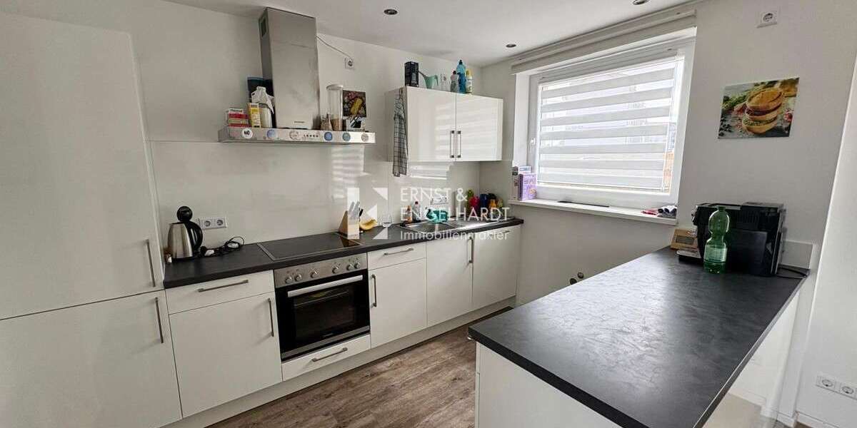 Etagenwohnung Kitzingen - 3 Zimmer, 84 m&sup2;, 850&euro; | Angebot:27313040